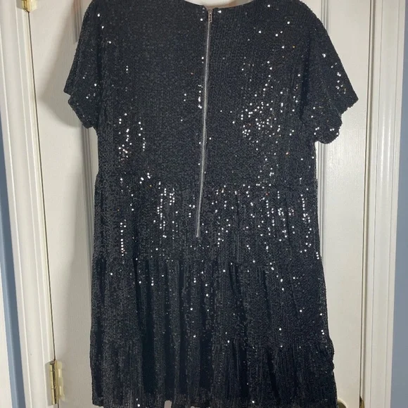 Women’s Lulus Black Sequin Size Large - Picture 2 of 3
